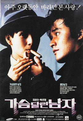 光影定格：旧巷灯影